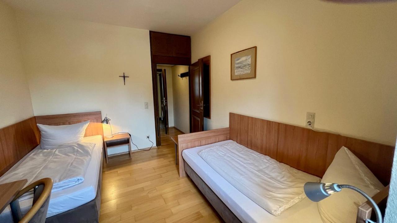 Kloster Steinfeld Gaestehaus Kall エクステリア 写真